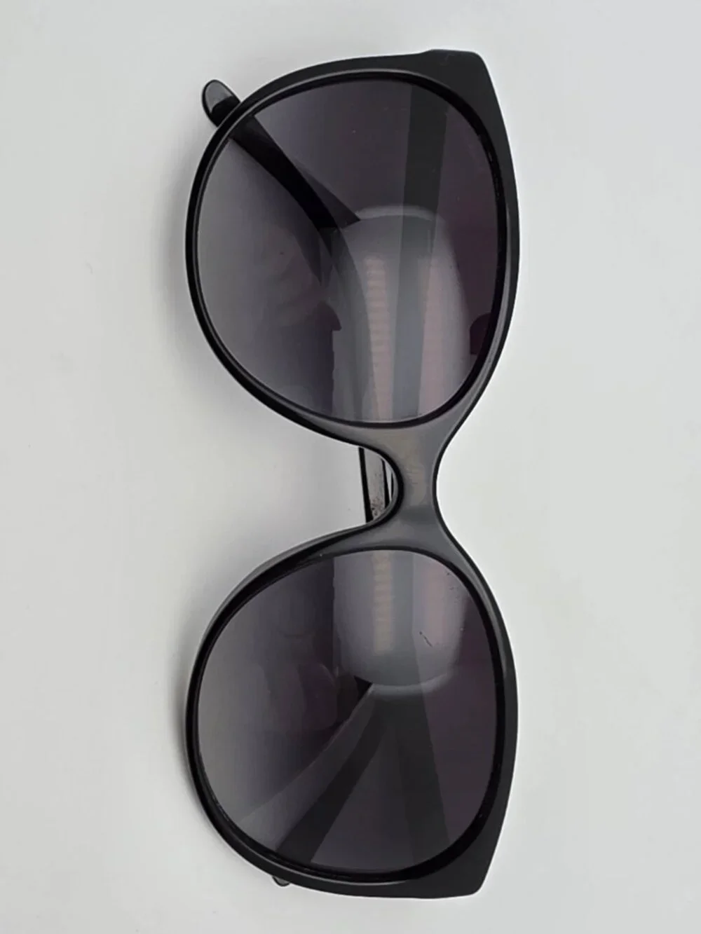 Burberry B4146 3429/8G Black Frame Grey Gradient Lens Cat Eye Sunglasses 55mm